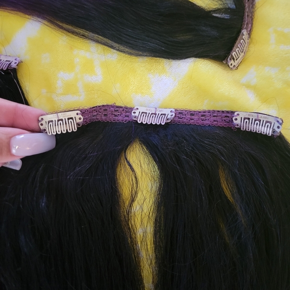 BELLAMI 24 inch clip in extensions BUNDLED - Picture 2 of 16